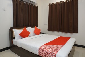 Kamar Double atau Twin | Wi-Fi gratis dan seprai linen
