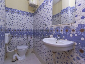 Free toiletries, towels