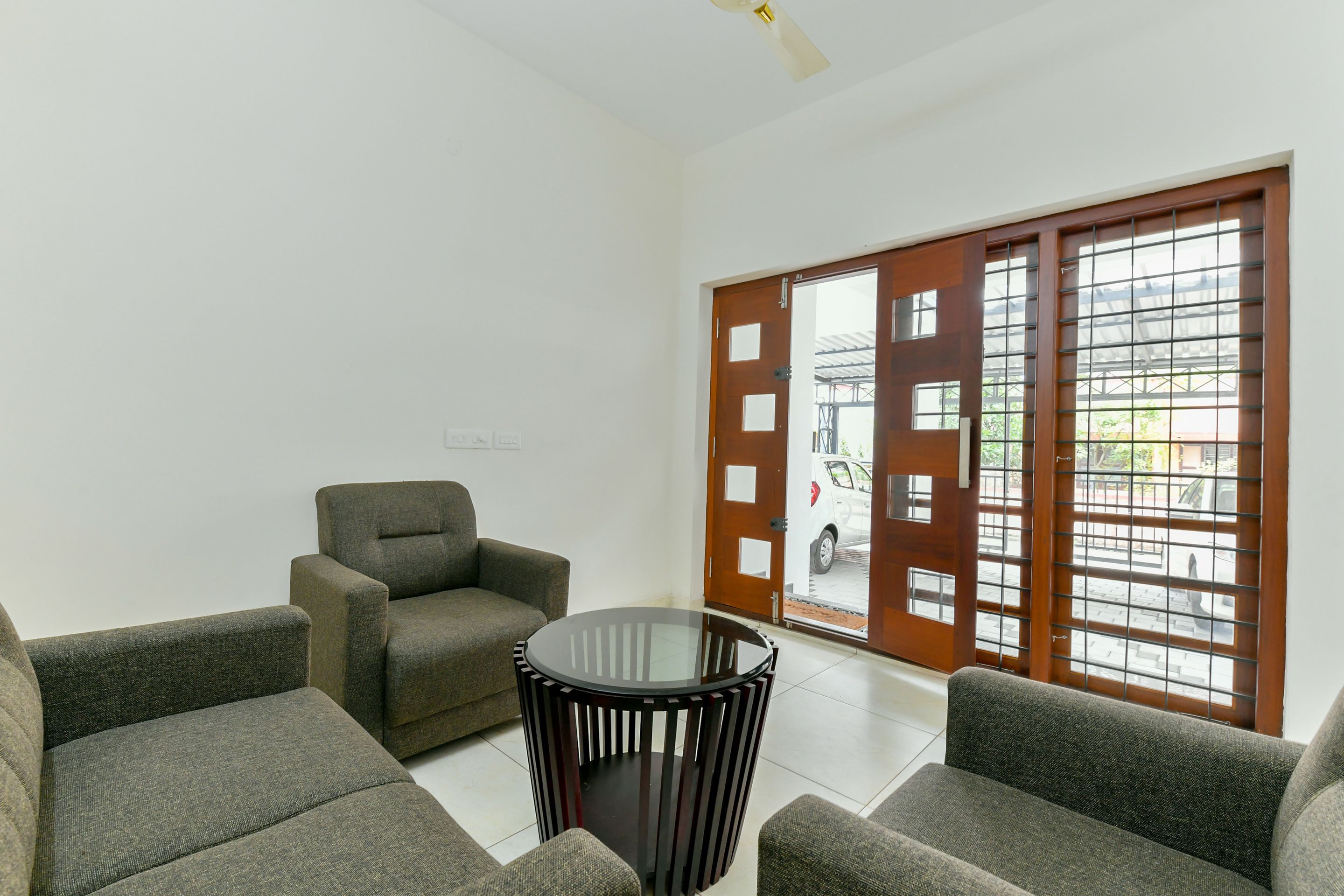 Double or Twin Room | Living room | TV