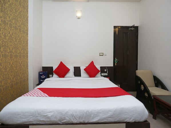 Double or Twin Room | Desk, soundproofing, free WiFi