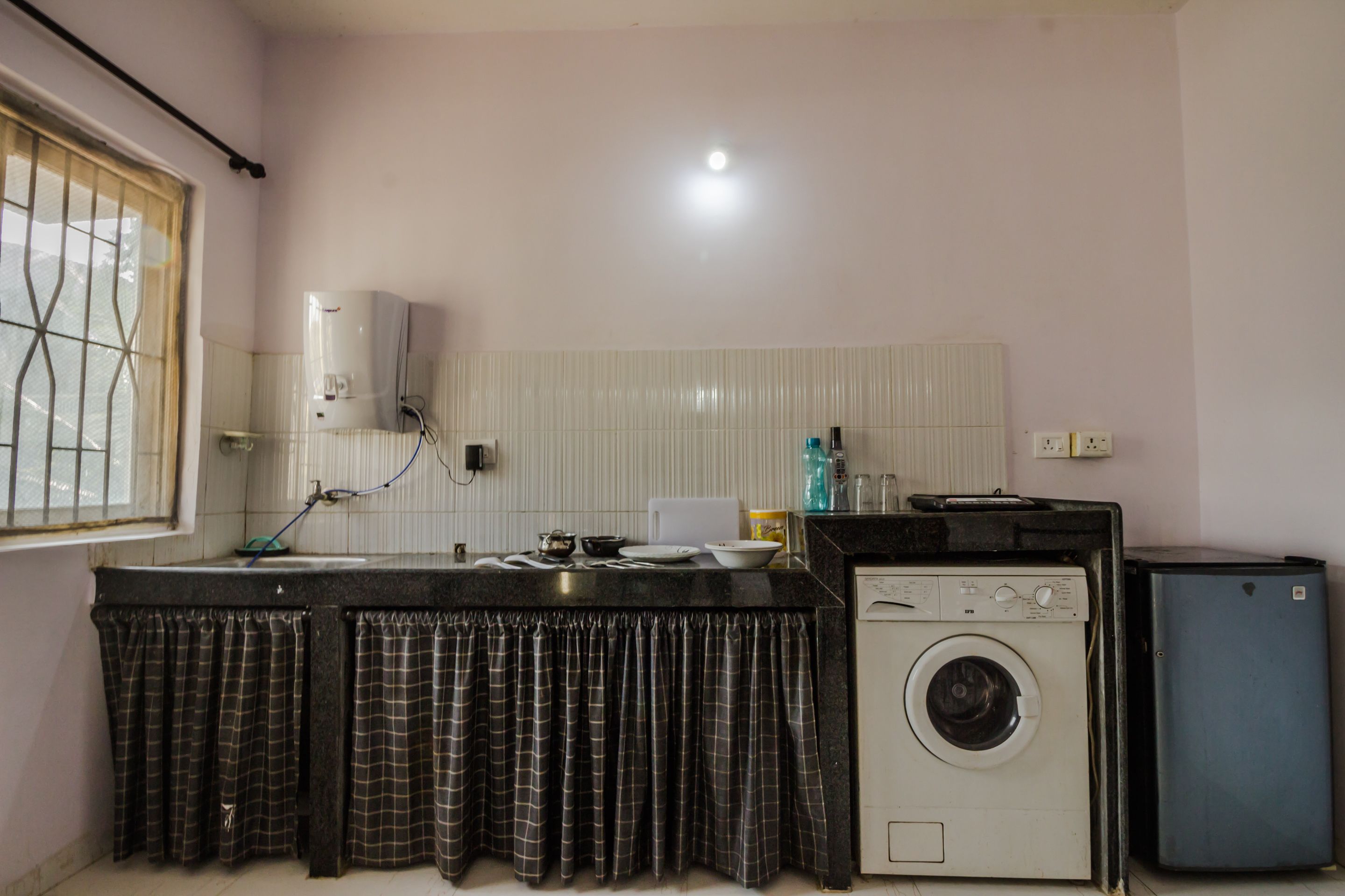 Double or Twin Room | Private kitchen