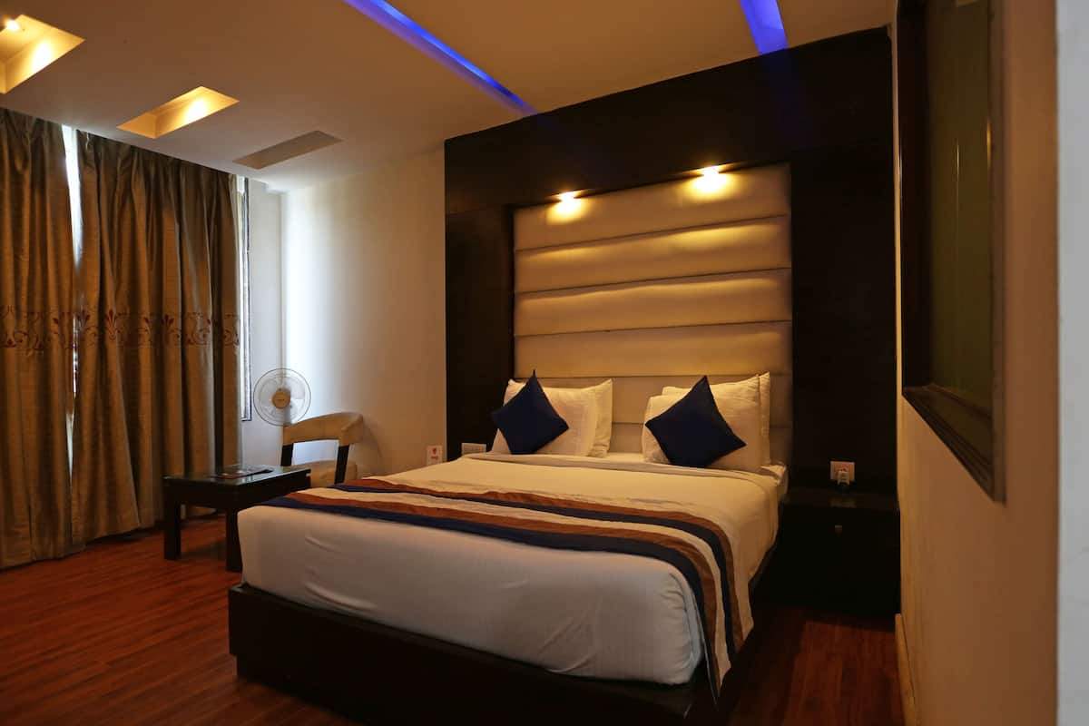 Double or Twin Room | Free WiFi