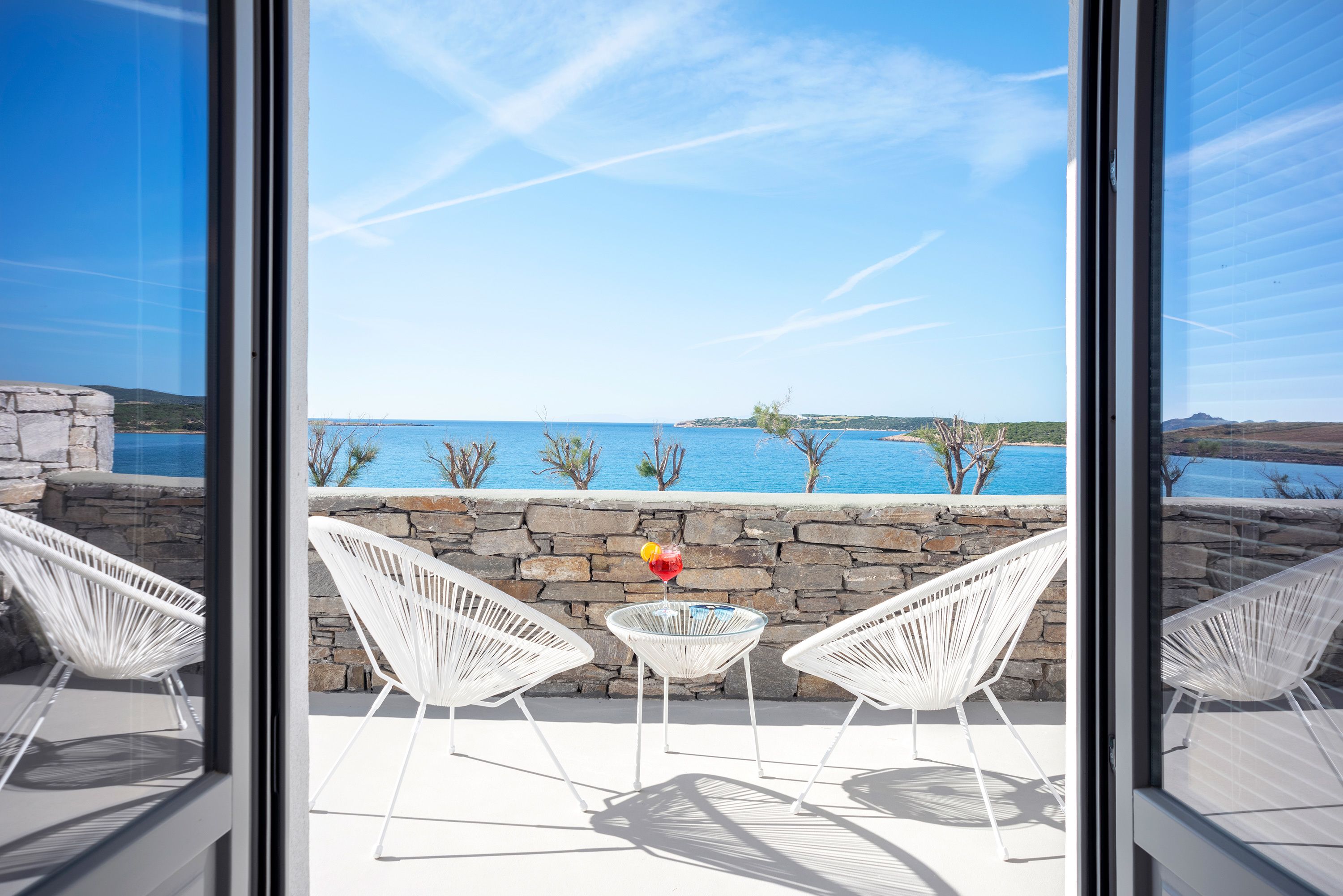 Family Suite with Sea View | In-room safe, individually decorated, individually furnished
