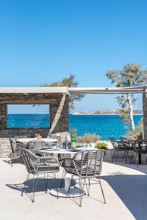 Restaurant - Paros Comfy Suites (Paros)