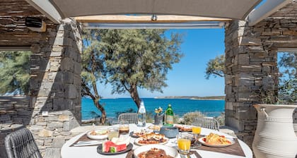 Paros Comfy Suites