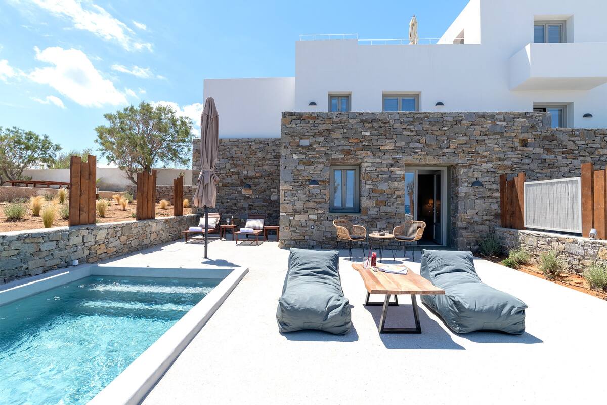 Premium Suite with Private Pool & Sea View