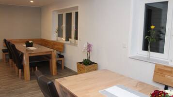 Apartment | In-room dining