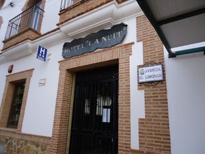 Unclassified image, 2 of 36, button - Hotel Fortes la Nuit S.L. (Mollina)