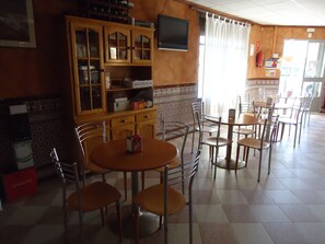 Bar (en la propiedad)