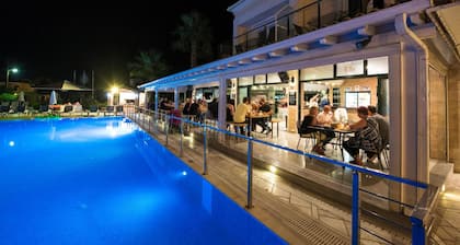 Kavos Plaza Hotel