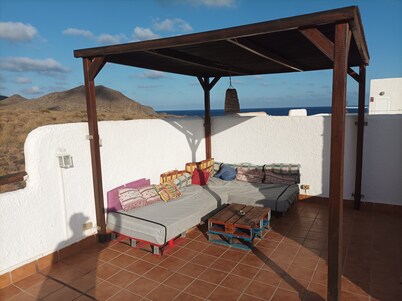 LARGE TERRACE 60 M2, SEA VIEWS. Wi-Fi exclusive