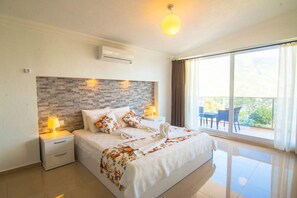 Villa | 2 bedrooms, desk, iron/ironing board, free WiFi - Villa Deniz (Kas)