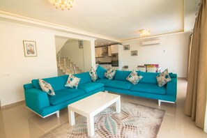 Villa | Living area | LCD TV - Villa Deniz (Kas)