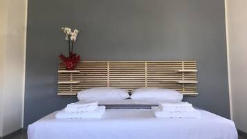 Double Room (B) | Minibar, desk, free cots/infant beds, rollaway beds