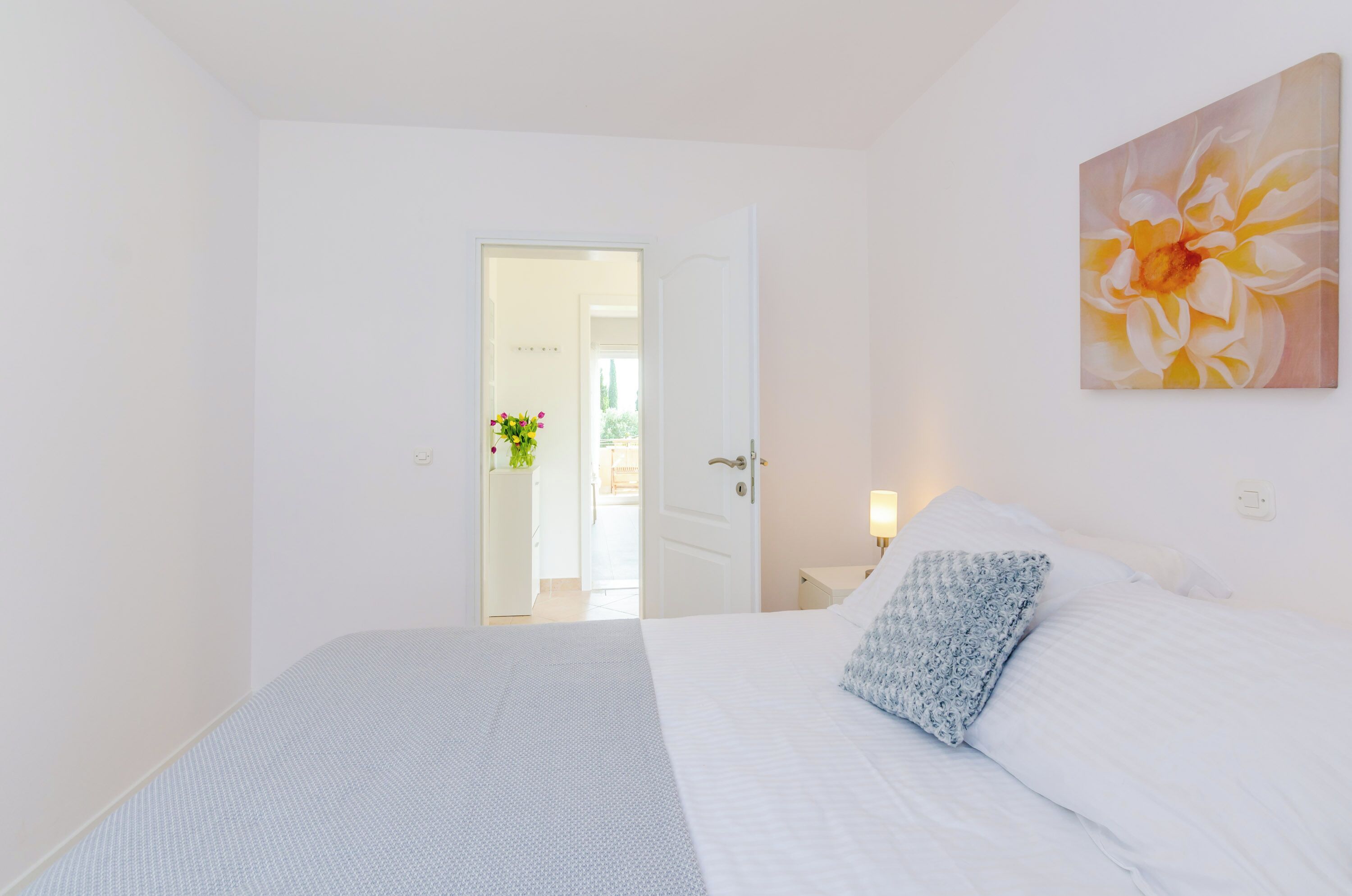 Apartment (Comfort One-Bedroom Apartment with Te)