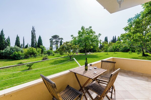 Apartamento (Comfort One-Bedroom Apartment with Te) | Terraço/pátio