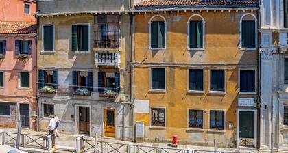 Charming Palace Santa Fosca