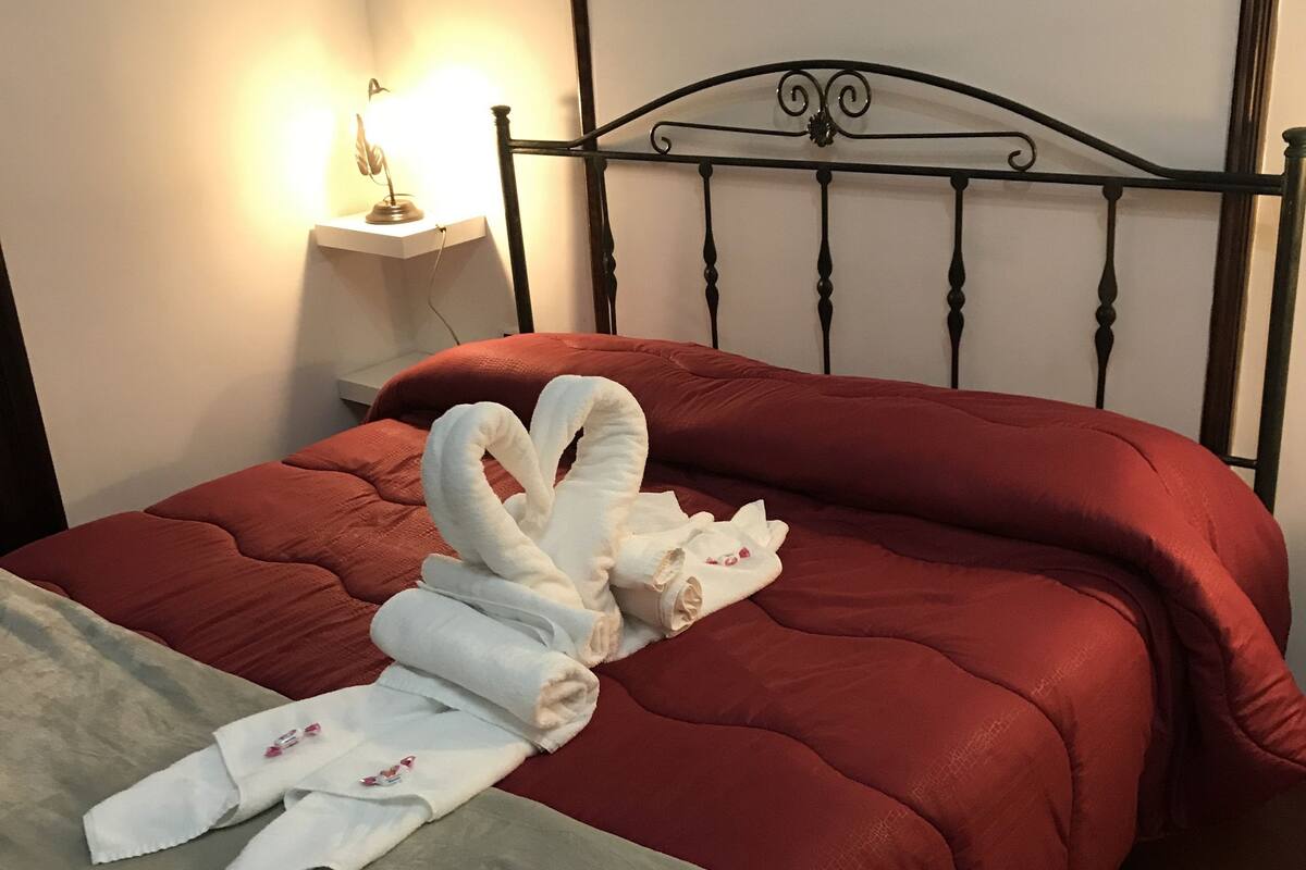 Family Quadruple Room, City View (Leucosia) | Frette Italian sheets, down comforters, iron/ironing board (on request)