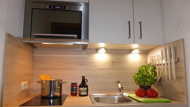 Apartment (2 Adults) | Private kitchen - Ferienhotel Silberdistel garni (Bolsterlang)