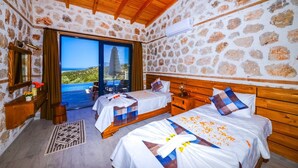 Villa | 2 bedrooms, desk, iron/ironing board, WiFi (free) - Villa Mina (Kas)
