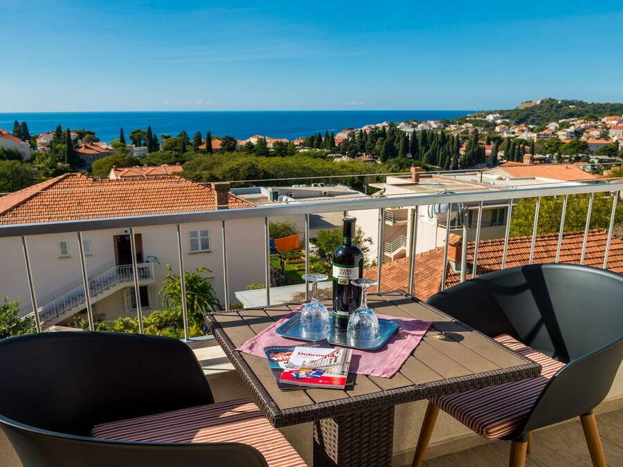 Departamento, 1 habitación, balcón, vista al mar | Vista del balcón