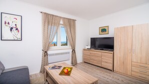 Apartment, 1 Bedroom, Terrace, Sea View | Soundproofing, iron/ironing board, free WiFi, bed sheets