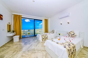 Villa | 2 habitaciones, escritorio, tabla de planchar con plancha y wifi gratis 