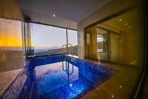 Indoor pool - Villa Nueva (Kas)