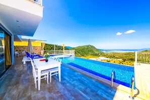 Villa | Terrace/patio - Villa Nueva (Kas)