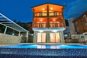 Front of property – evening/night