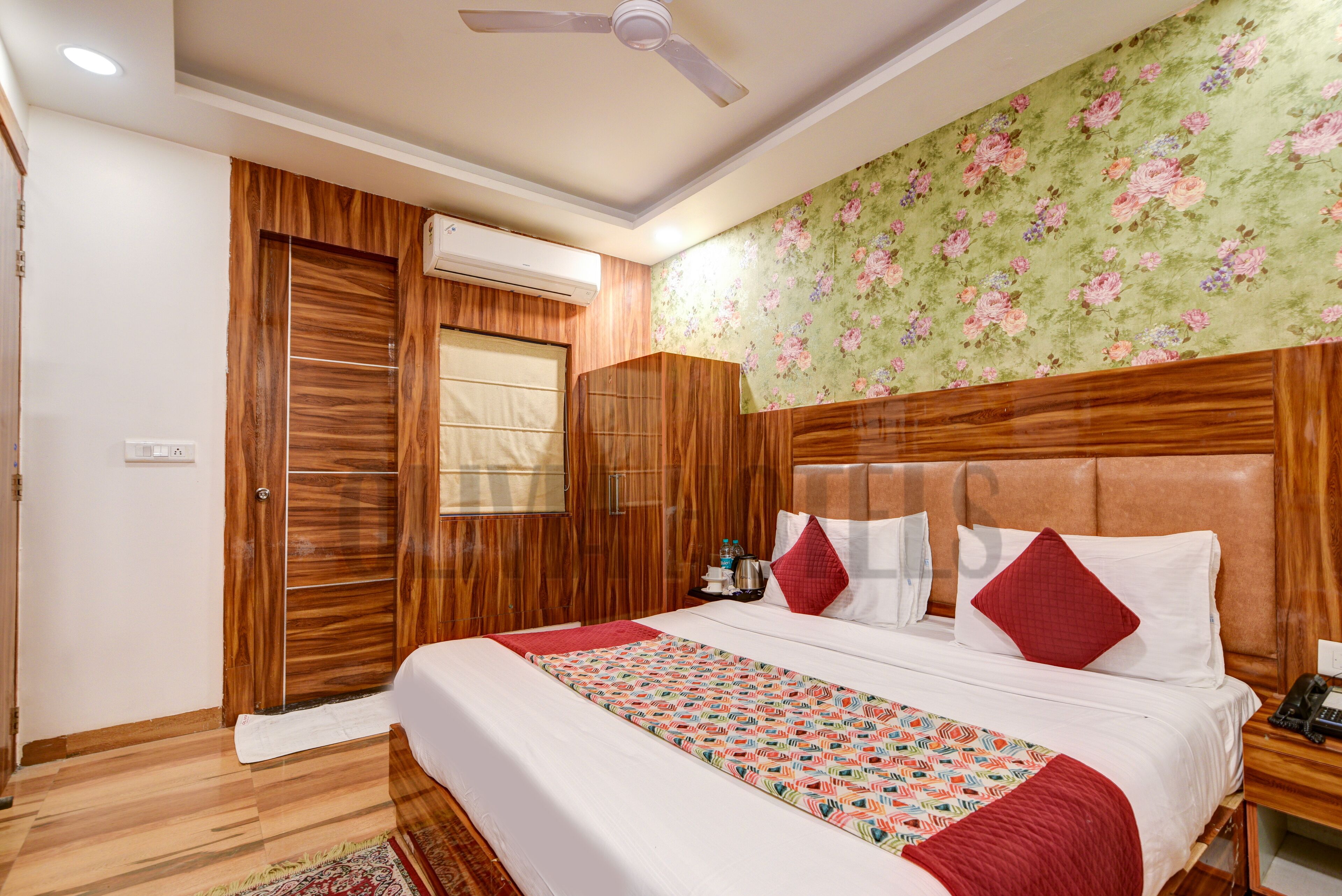 Deluxe Double Room, 1 King Bed | 1 bedroom, Egyptian cotton sheets, premium bedding, desk