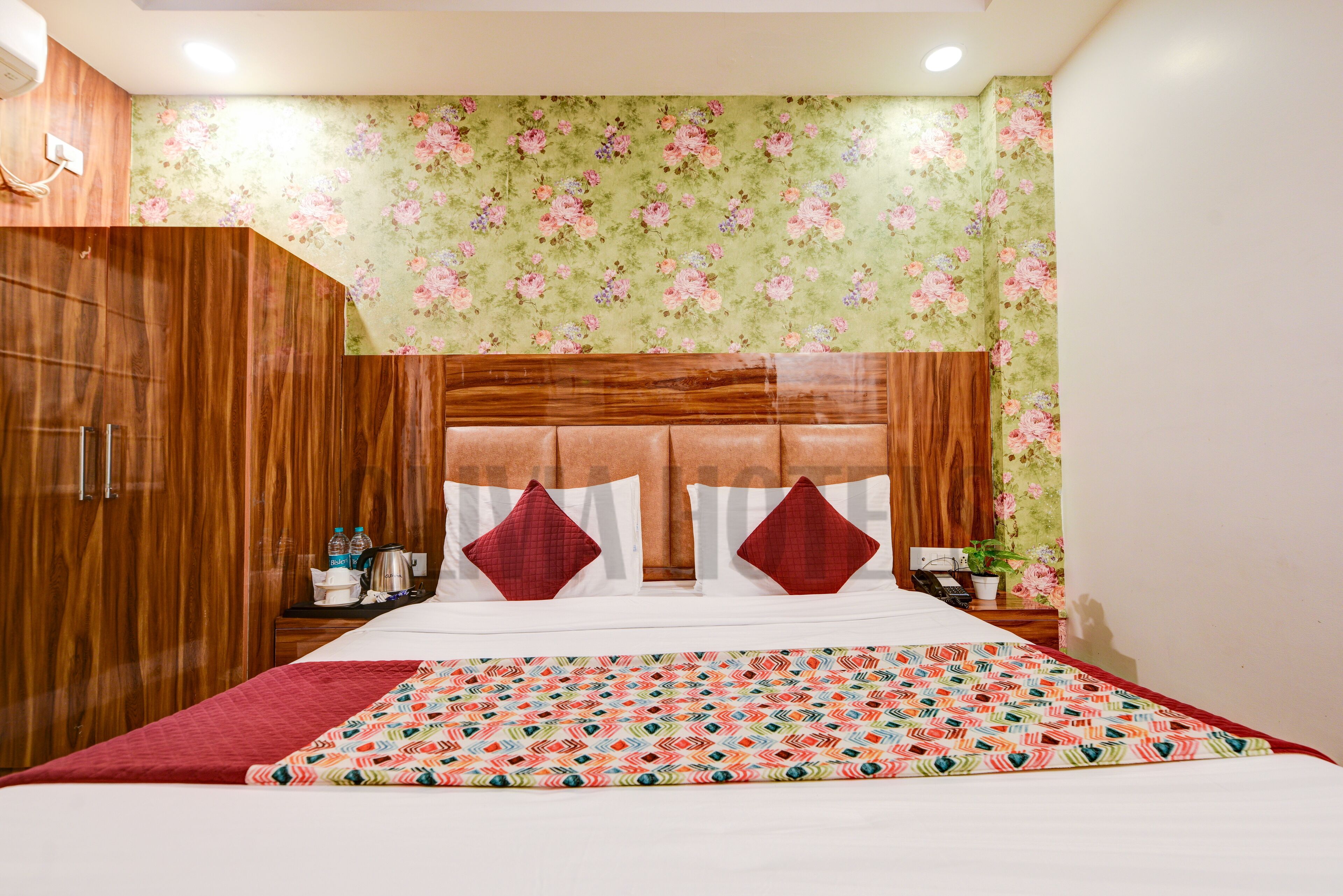 Deluxe Double Room, 1 King Bed | 1 bedroom, Egyptian cotton sheets, premium bedding, desk