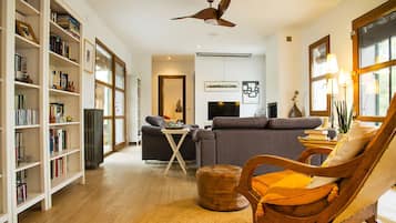 Sala de estar en el lobby