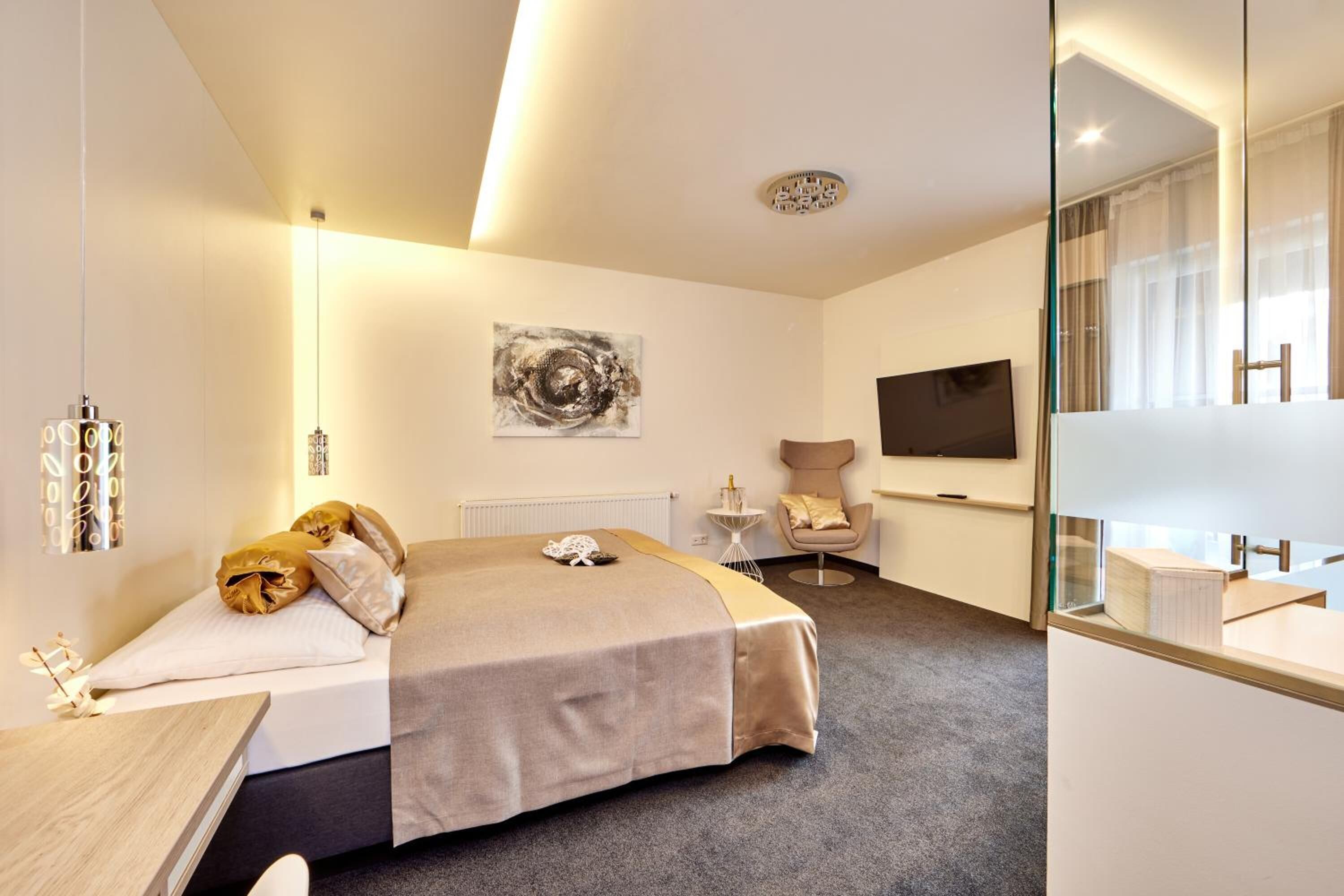 1 bedroom, desk, soundproofing, iron/ironing board