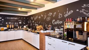 Colazione a buffet inclusa, servita tutte le mattine