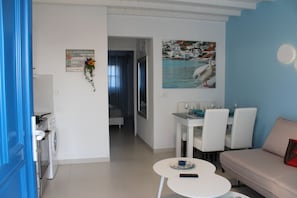 Iron/ironing board, free WiFi - Stelios Village Mykonos Airport (Mykonos)