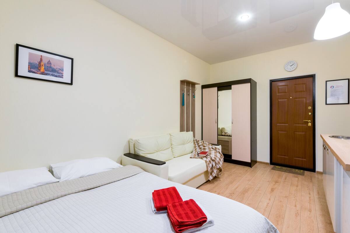 Desk, soundproofing, iron/ironing board, free WiFi