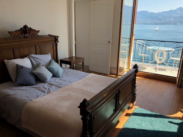 Habitación doble, 1 cama Queen size, para no fumadores, vista al lago (Le Jaman) | Ropa de cama de alta calidad, insonorización y wifi gratis 