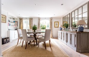 Maison mitoyenne, 3 chambres | Restauration