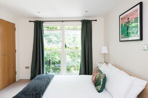 Apartment, 2 Bedrooms | View from room - Spacious 2 Bed - Battersea High Street (London)