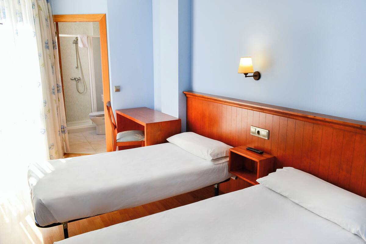 Desk, free WiFi, bed sheets