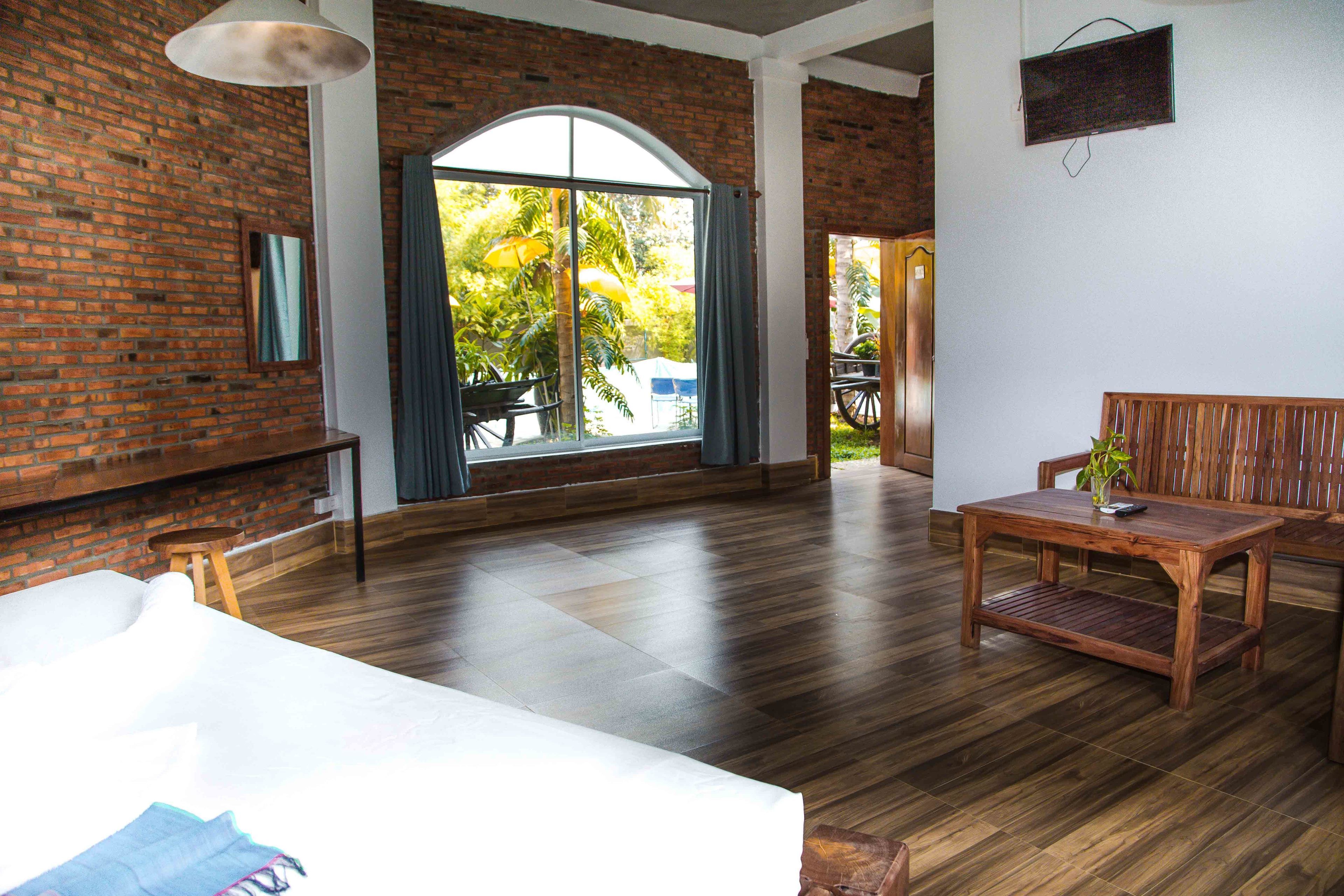 Chambre, vue piscine | Vue de la chambre