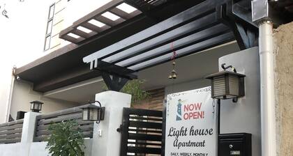 Lighthouse Apartment and Guest Inn