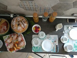 Free daily local cuisine breakfast