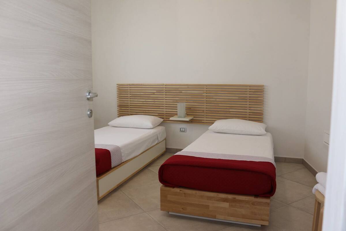 Minibar, rollaway beds, bed sheets