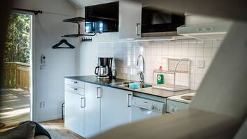 家庭小屋 | 私人厨房 | 冰箱、微波炉、烤箱、炉灶