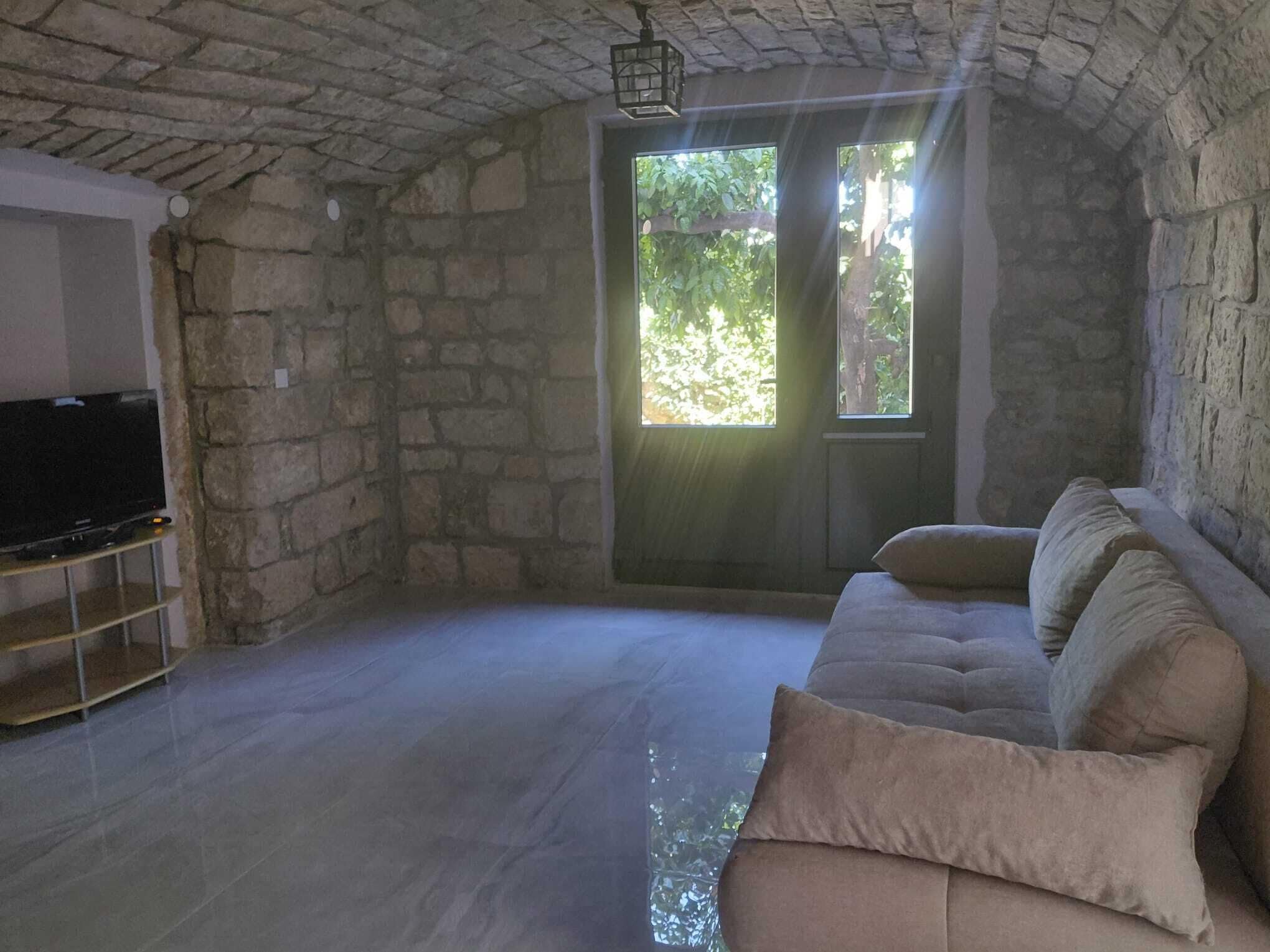 Leilighet (Apartments Dubrovnik Airport - Two Be) | Oppholdsområde | Flatskjerm-TV