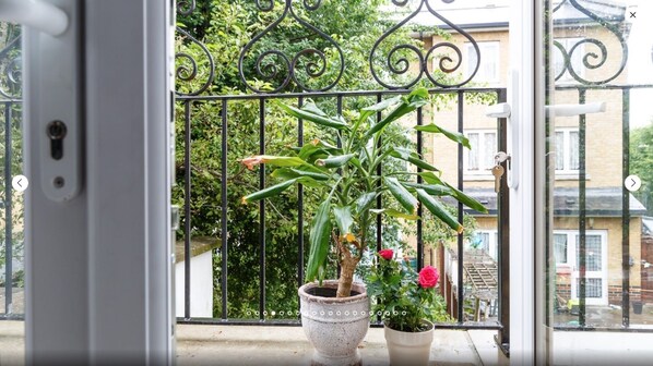 아파트, 침실 1개 | 발코니 전망