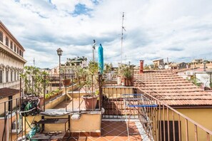 Property grounds - Pallaro Terrace Stunning View (Rome)