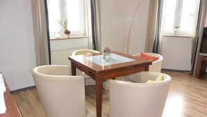 Flat-screen TV, fireplace - Auerbachskeller (Plauen)
